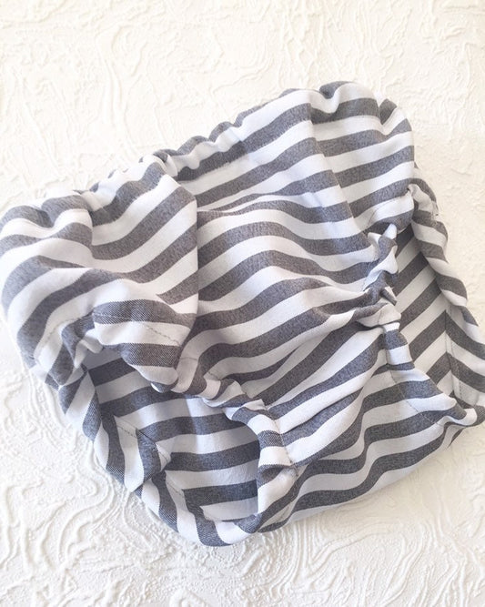 Bloomer, stripped blommer, grey bloomer, baby clothing, newborn, newborn clothing, spring baby bloomer,baby shower gift, baby girl bloomer