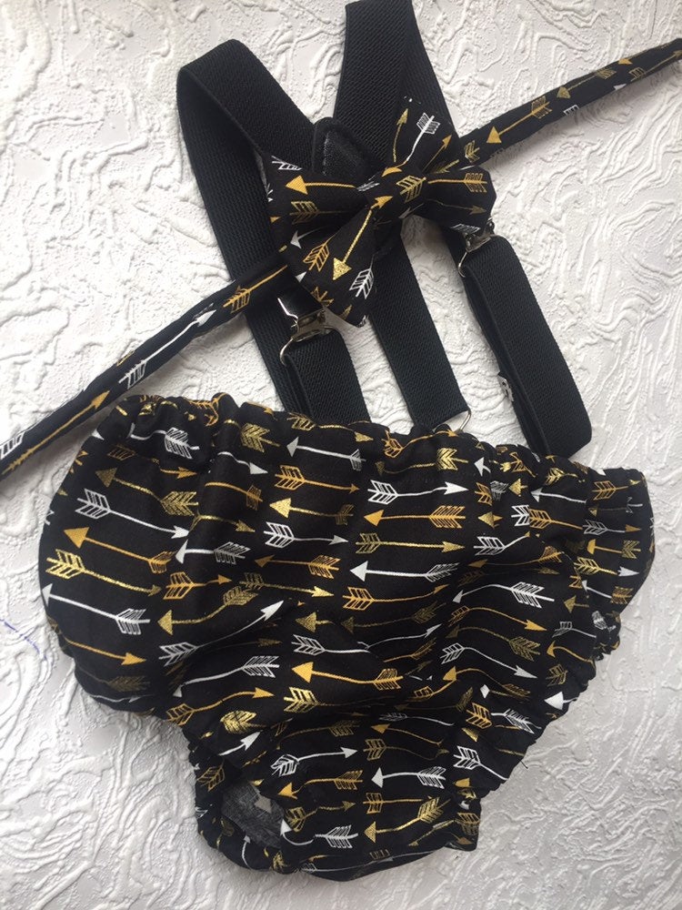 Boys Cake Smash Outfit - Wild One - Diaper Cover, Bow Tie & Birthday bow tie - Boys Birthday Outfit First 1st Birthday - Gold Black Arrows