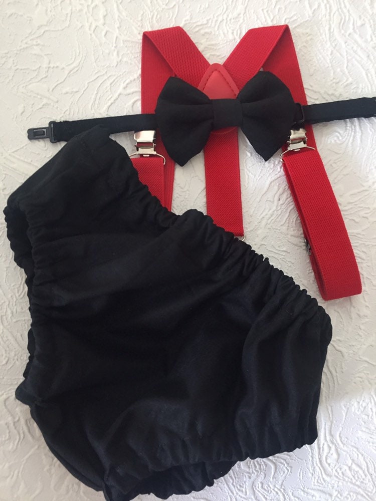 Cake Smash Boy Outfit, Black and red 1st Birthday Boy, Black Diaper Cover, Bowtie, Suspender, green suspenders, First Birthday Boy, Boy