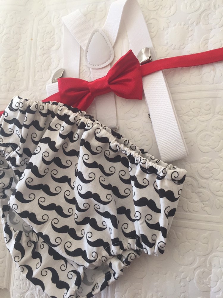 Mr Onederful Cake Smash Boy Outfit, Black Diaper Cover, Bow tie and Suspender, 1st Birthday Boy, Bowtie baby outfit, Mustache Print 3 Piece