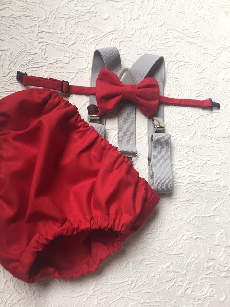 red cake smash outfit boy, red boys bow tie, red bow tie, smash cake outfit boy, red diaper cover bow tie, red baby bow tie, grey suspender