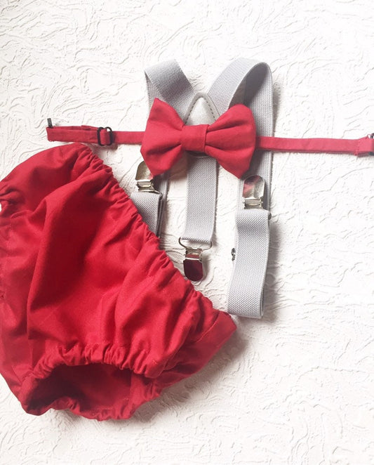 red cake smash outfit boy, red boys bow tie, red bow tie, smash cake outfit boy, red diaper cover bow tie, red baby bow tie, grey suspender