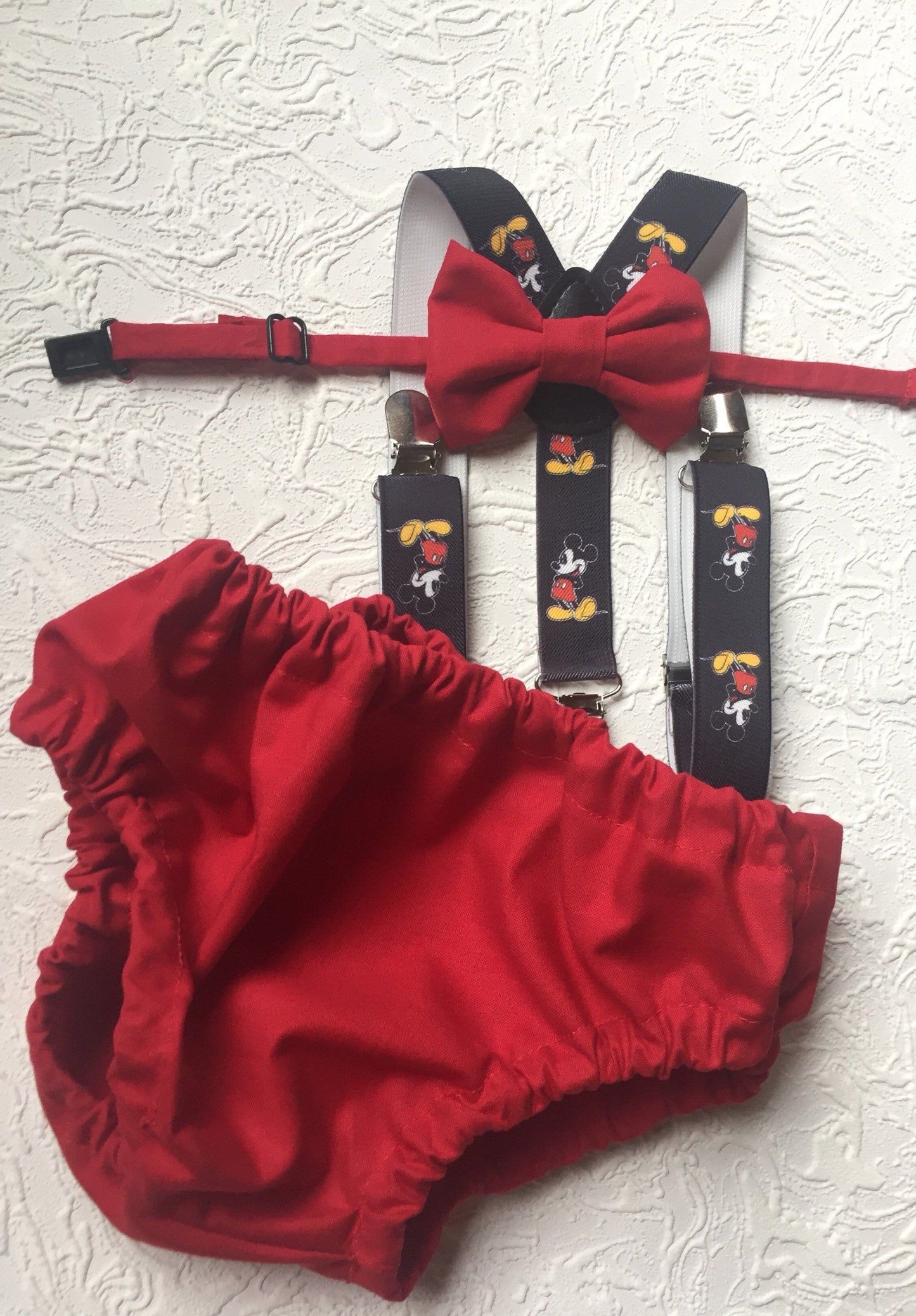 red cake smash outfit boy, red boys bow tie, red bow tie, smash cake outfit boy, red diaper cover bow tie, red baby bow tie, black suspender