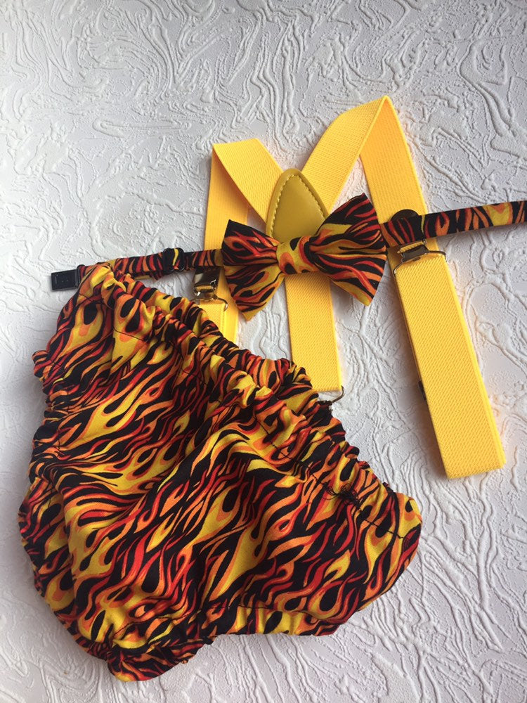 First Birthday Cake Smash Outfit Racing car Red Black yellow Car flames Diaper Cover bow Tie for Baby Boy racing cake smash