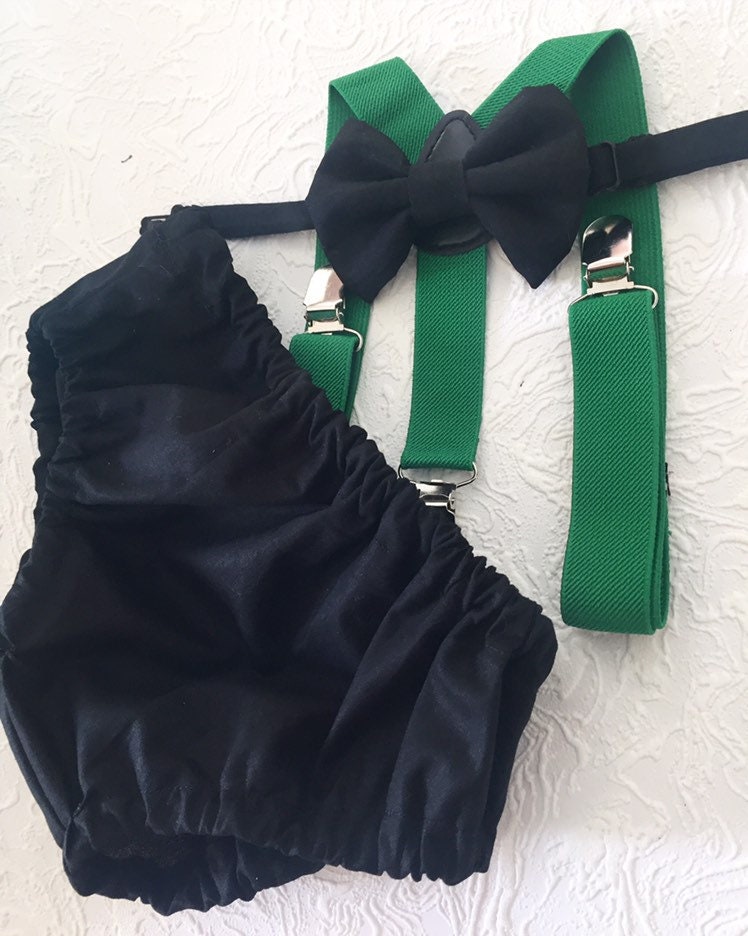 Cake Smash Boy Outfit, Black and green 1st Birthday Boy, Black Diaper Cover, Bowtie, Suspender, green suspenders, First Birthday Boy, Boy