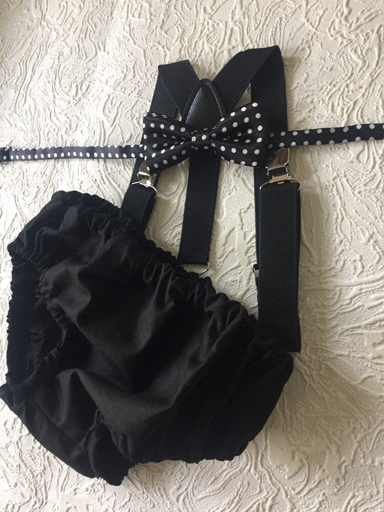 Cake Smash Boy Outfit, Black 1st Birthday Boy, Black Diaper Cover, Bowtie, Suspender, black suspenders, First Birthday Boy, Boys 1st