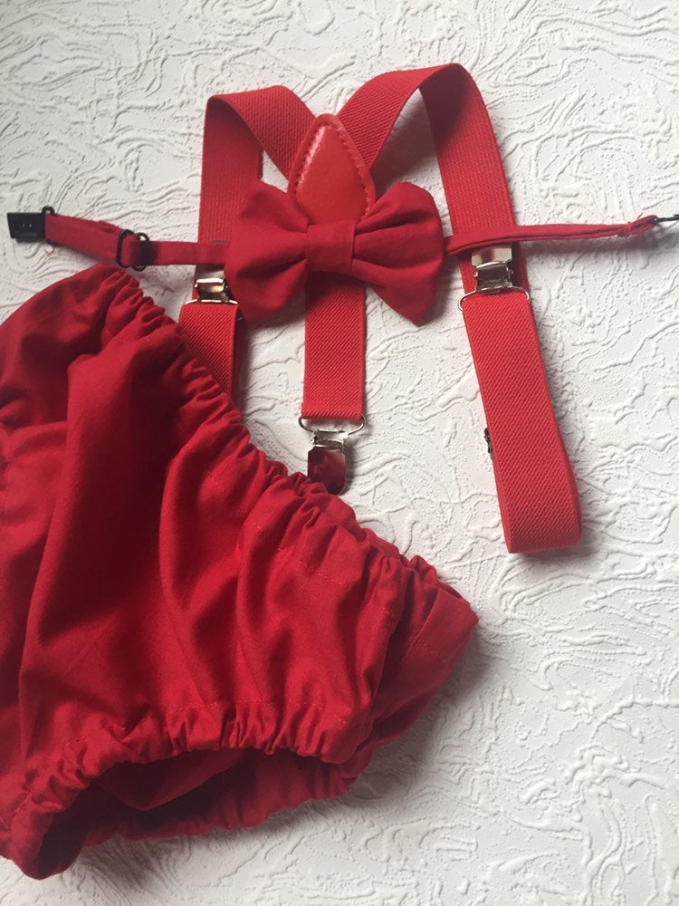 red cake smash outfit boy, red boys bow tie, red bow tie, smash cake outfit boy, red diaper cover bow tie, red baby bow tie, red suspenders