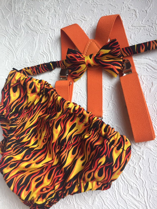 First Birthday Cake Smash Outfit Racing car Red Black yellow Car flames Diaper Cover bow Tie for Baby Boy racing cake smash