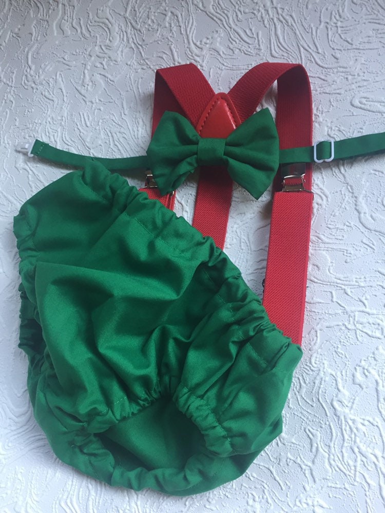 Boy Cake Smash Outfit, Christmas Pictures Boy, Boy cake Smash, Bow tie and diaper cover, Boy 1st Birthday, Red Green Cake outfit