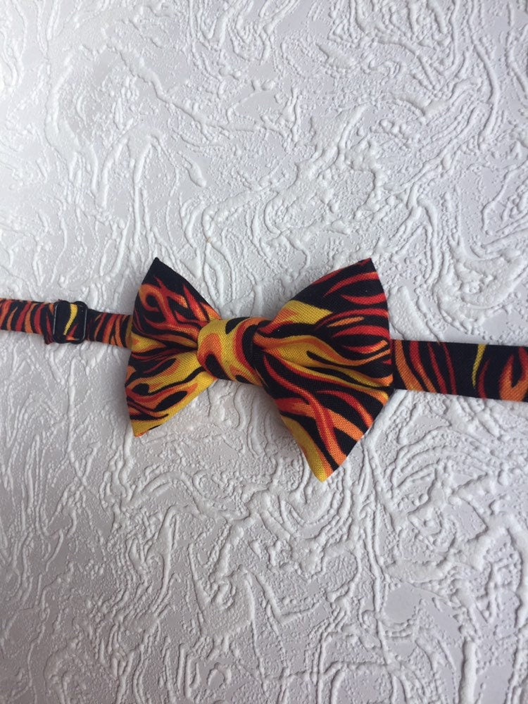 Red Flames Bow Tie and , cummberbund set, Bow ties for boys and Men, Grilling Gifts, BBQ Bow Tie, Red Racing Flames, Boys Bow