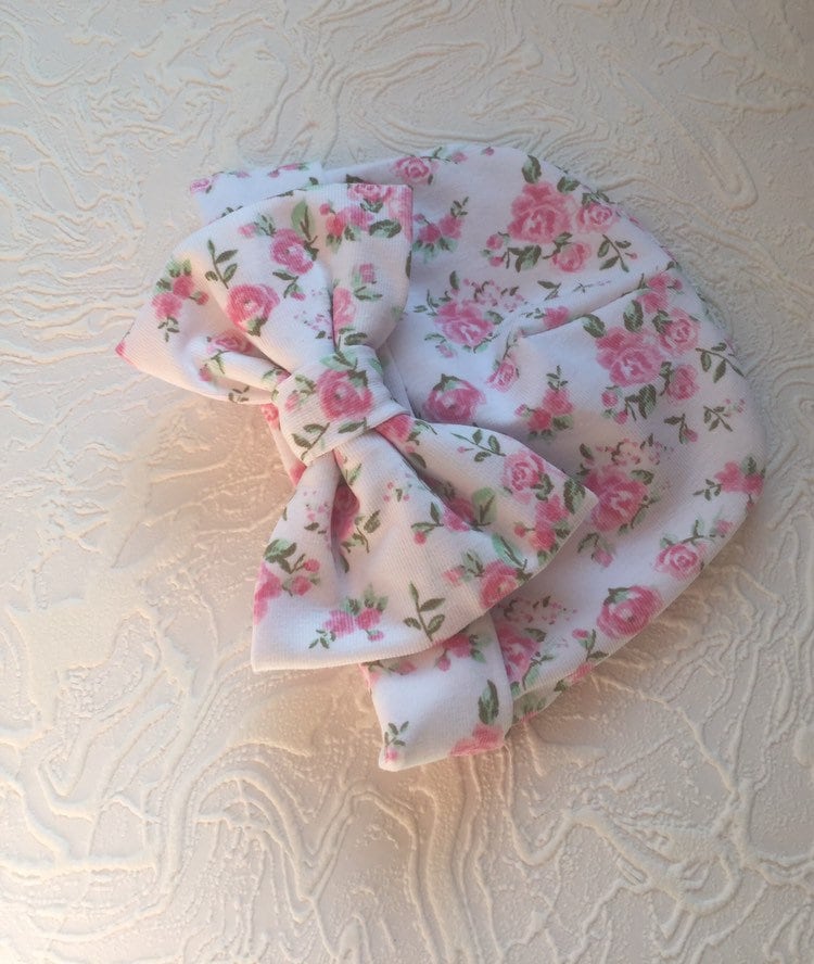 Baby girl rose hat with a bow