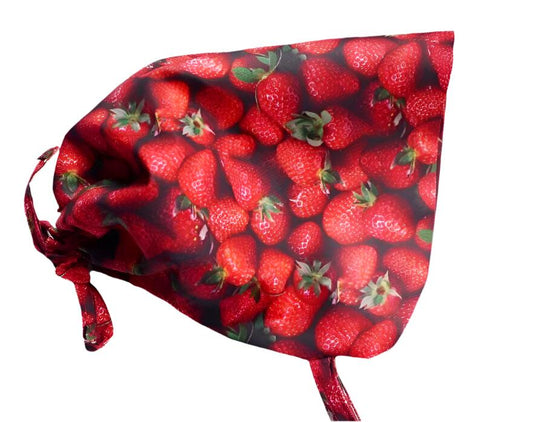 strawberry baby bonnet // baby sun bonnet // reversible bonnet // linen bonnet // baby sun hat // spring bonnet