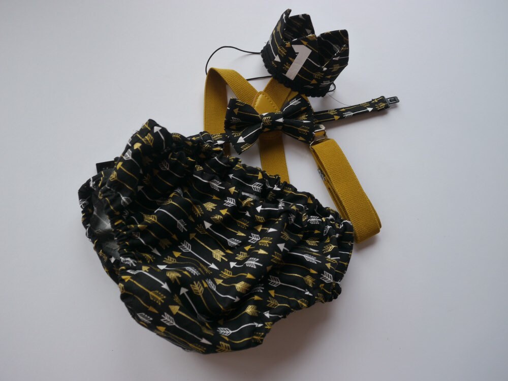 Wild things birthday outfit, wild things 1st birthday, wild things cake smash outfit, bowtie suspender set, black and gold birthday