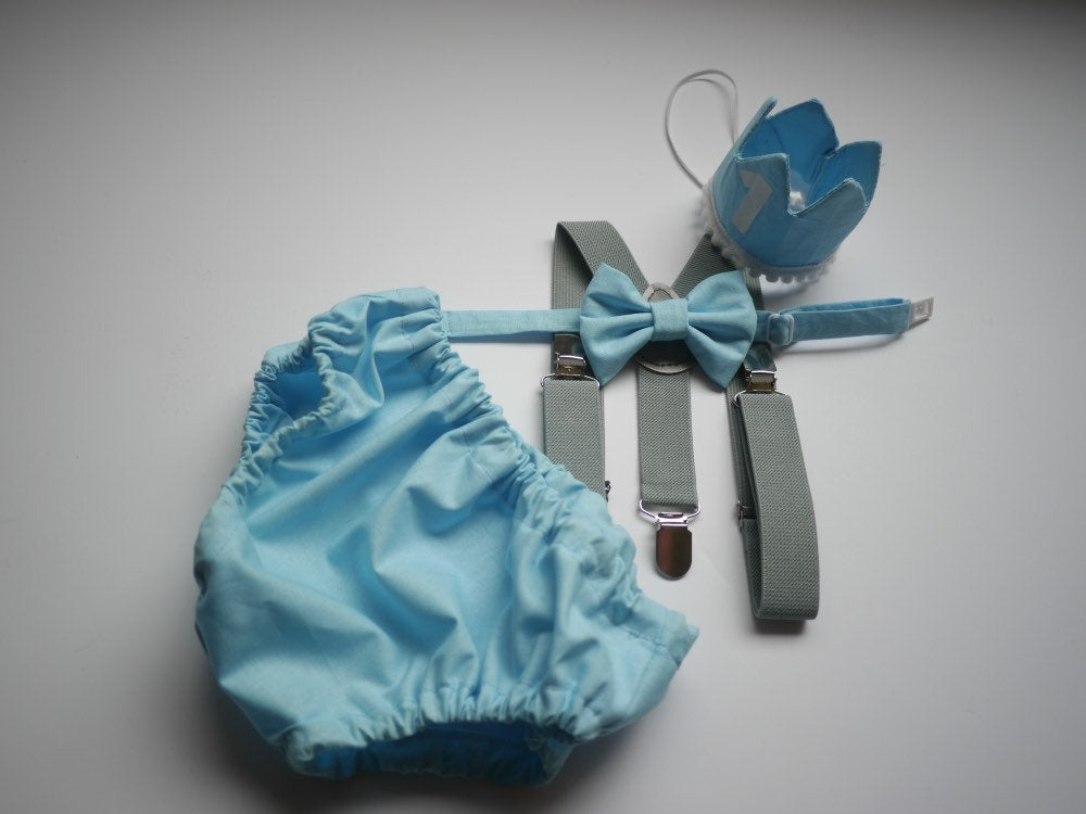 Cake Smash Outfit Gray Blue — Boys First Birthday Outfit Gray Blue — Baby Blue Bow Tie & Baby Blue Diaper Cover with Gray Suspenders