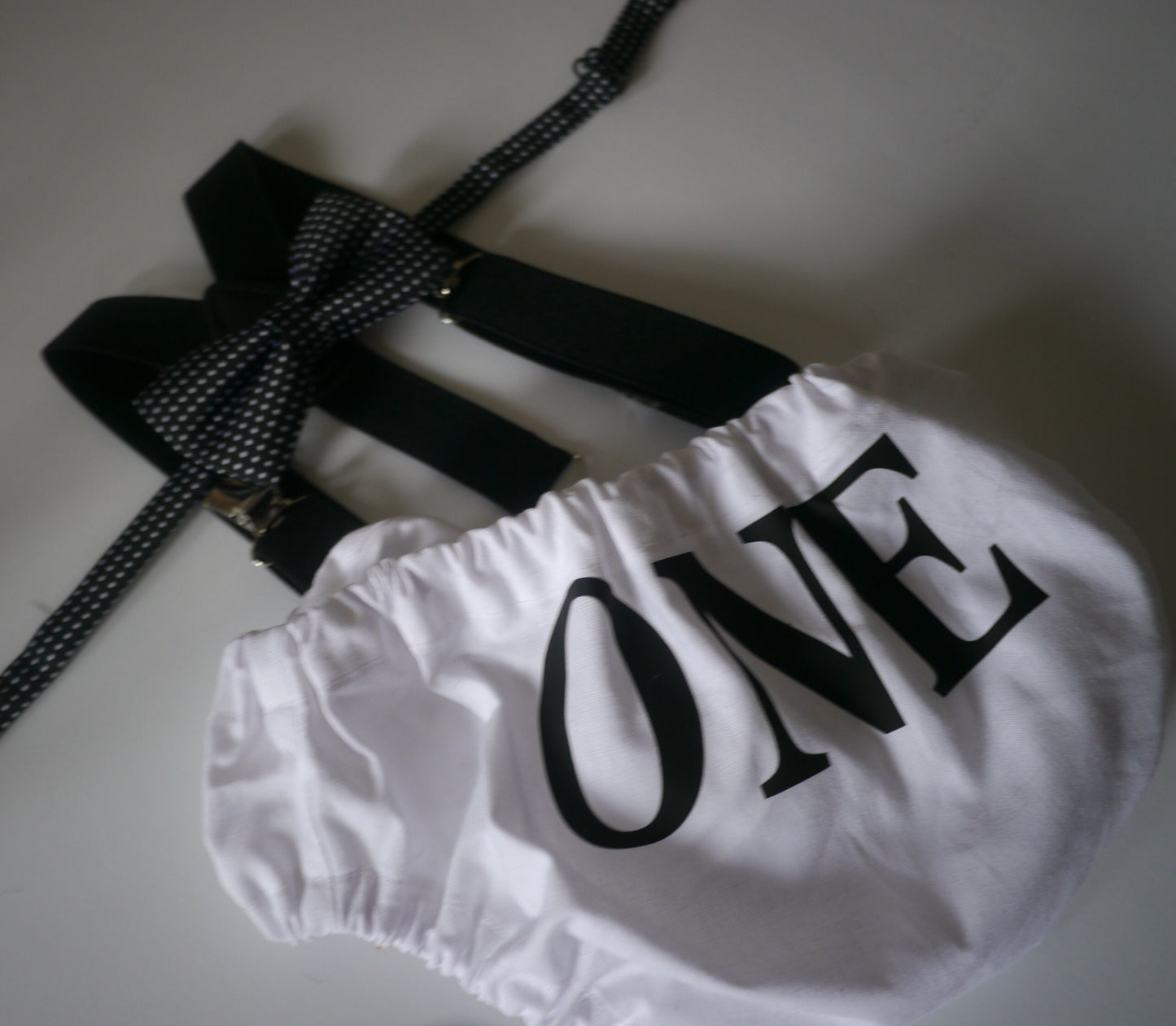 Cake Smash Boy Outfit,Black and White 1st Birthday Boy, Black Diaper Cover, Bowtie, Suspender, boy suspenders, First Birthday Boy, Boys 1st