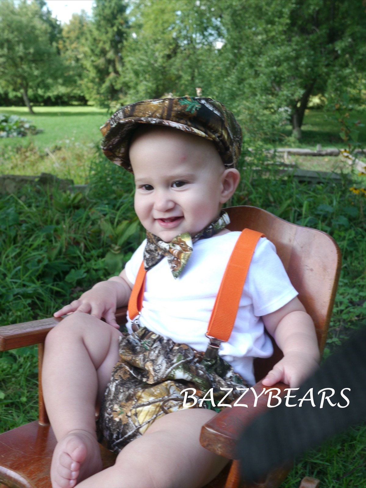 camo baby boy, camo cake smash outfit boy, camo diaper cover bow tie, camo 1st birthday outfit, boy 1st birthday outfit, camo suspenders