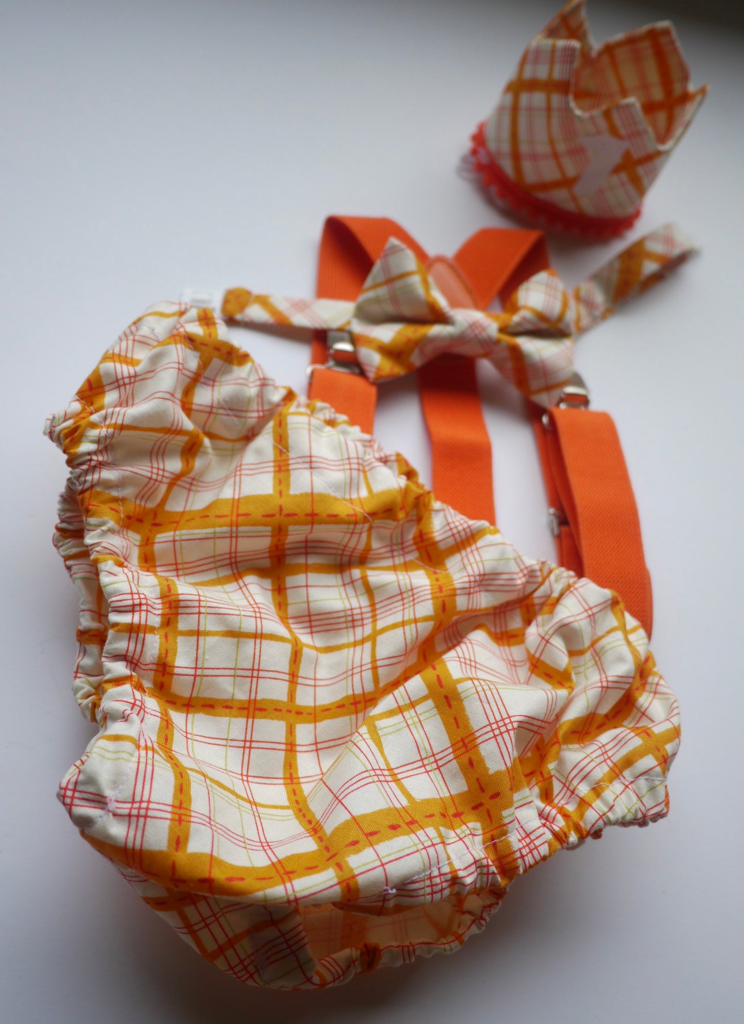 Boy Cake Smash Outfit, Boy Cake Smash, Boy 1st Birthday Set, 1st Birthday, Milestone Pictures, Boy 1st Birthday Outfit, Orange Cake Smash