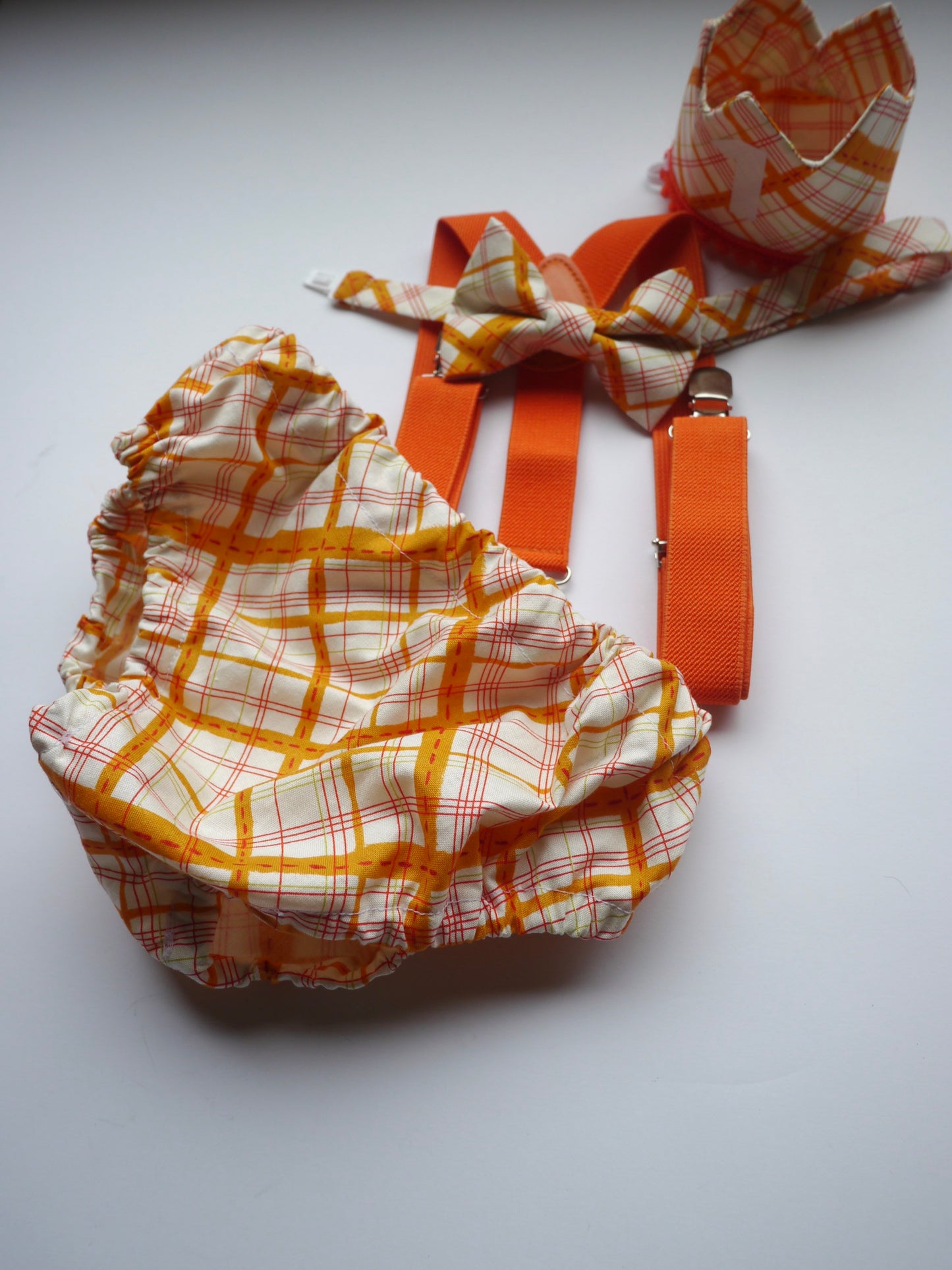 Boy Cake Smash Outfit, Boy Cake Smash, Boy 1st Birthday Set, 1st Birthday, Milestone Pictures, Boy 1st Birthday Outfit, Orange Cake Smash