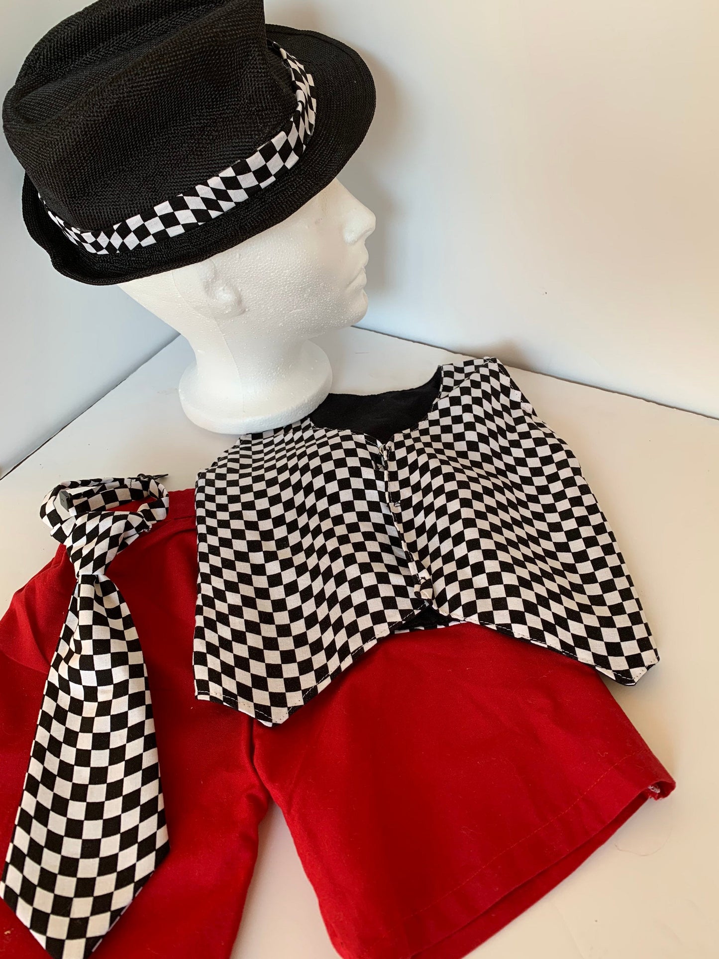 First Birthday Cake Smash Outfit Racing car Red Black white Car checkered Diaper Cover Tie for Baby Boy racing cake smash