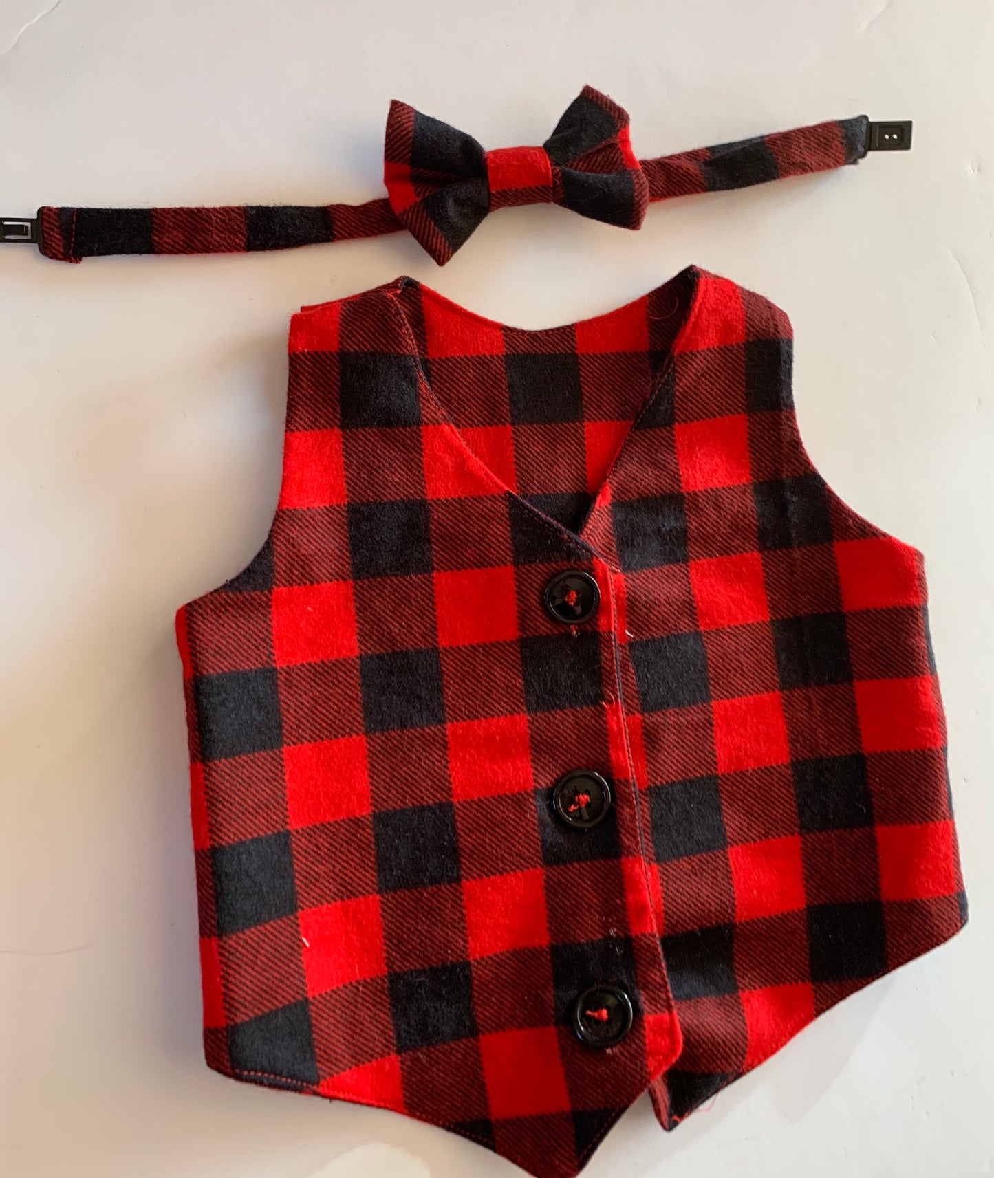 Boys red vest and bow tie Toddler boy vest Baby boy bow tie Infant vest boy Christmas outfit Page boy outfit Boy vest Toddler vest and tie