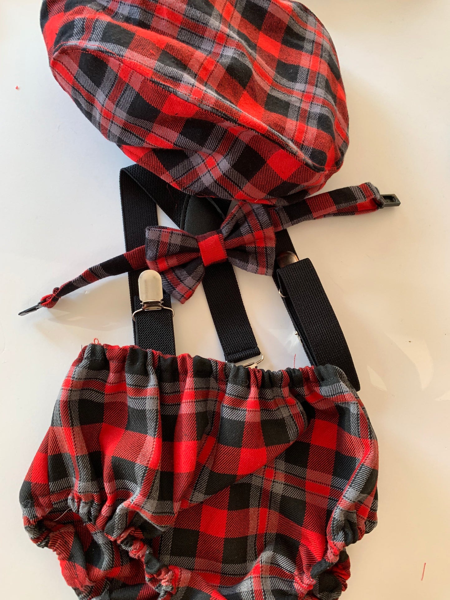 Cake Smash Outfit Boy Girl Buffalo Plaid Set or Buy the Piece Diaper Cover Bow Tie Suspenders Boys First 1st Birthday Lumberjack Photoshoot