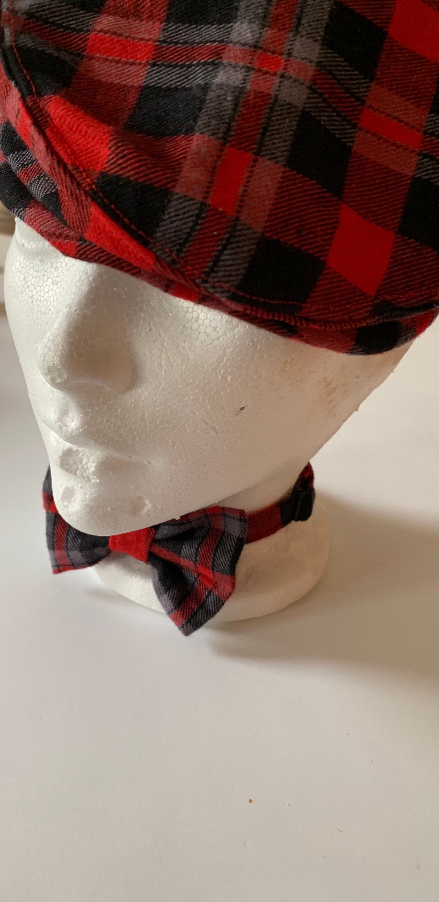 Red, grey and Black Buffalo Check Flat Cap for Father and son Christmas photos