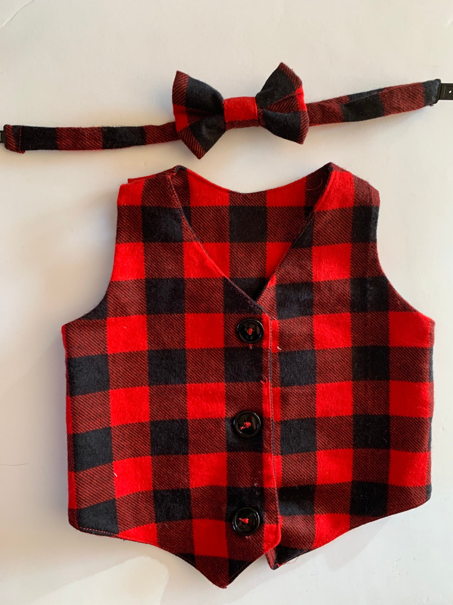 Boys red vest and bow tie Toddler boy vest Baby boy bow tie Infant vest boy Christmas outfit Page boy outfit Boy vest Toddler vest and tie