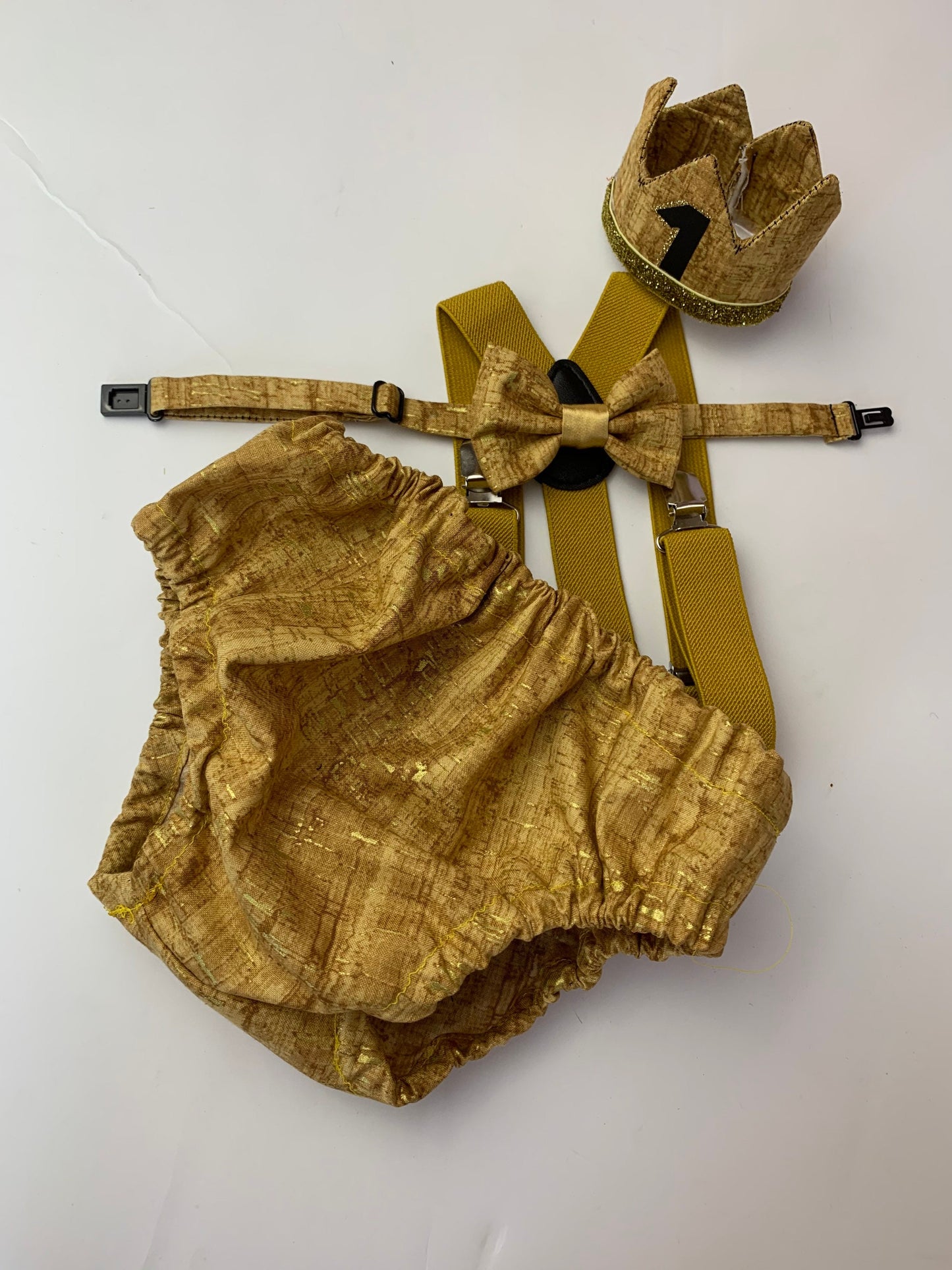 Woodland 1st Birthday Boy Outfit, Cake Smash Boy, First Birthday Boy, Boys Cake Smash Outfit, Woodland Diaper Cover, Bow Tie & Birthday Hat