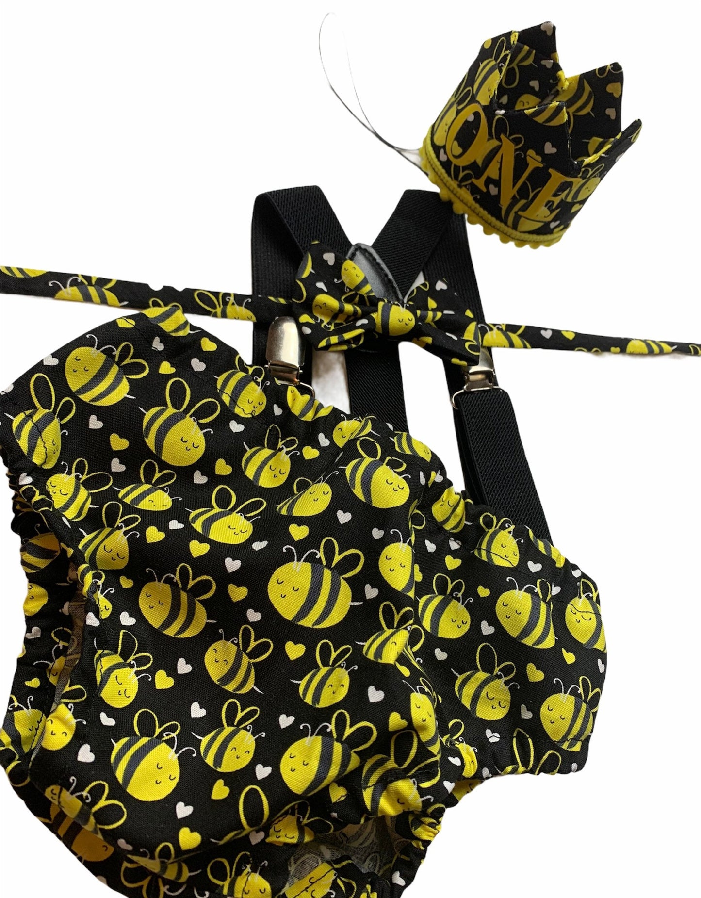 One birthday Bee theme cake, Bee black diaper cover, Boy First Birthday , bow tie yellow Diaper Cover Suspenders 1st Birthday Photoshoot
