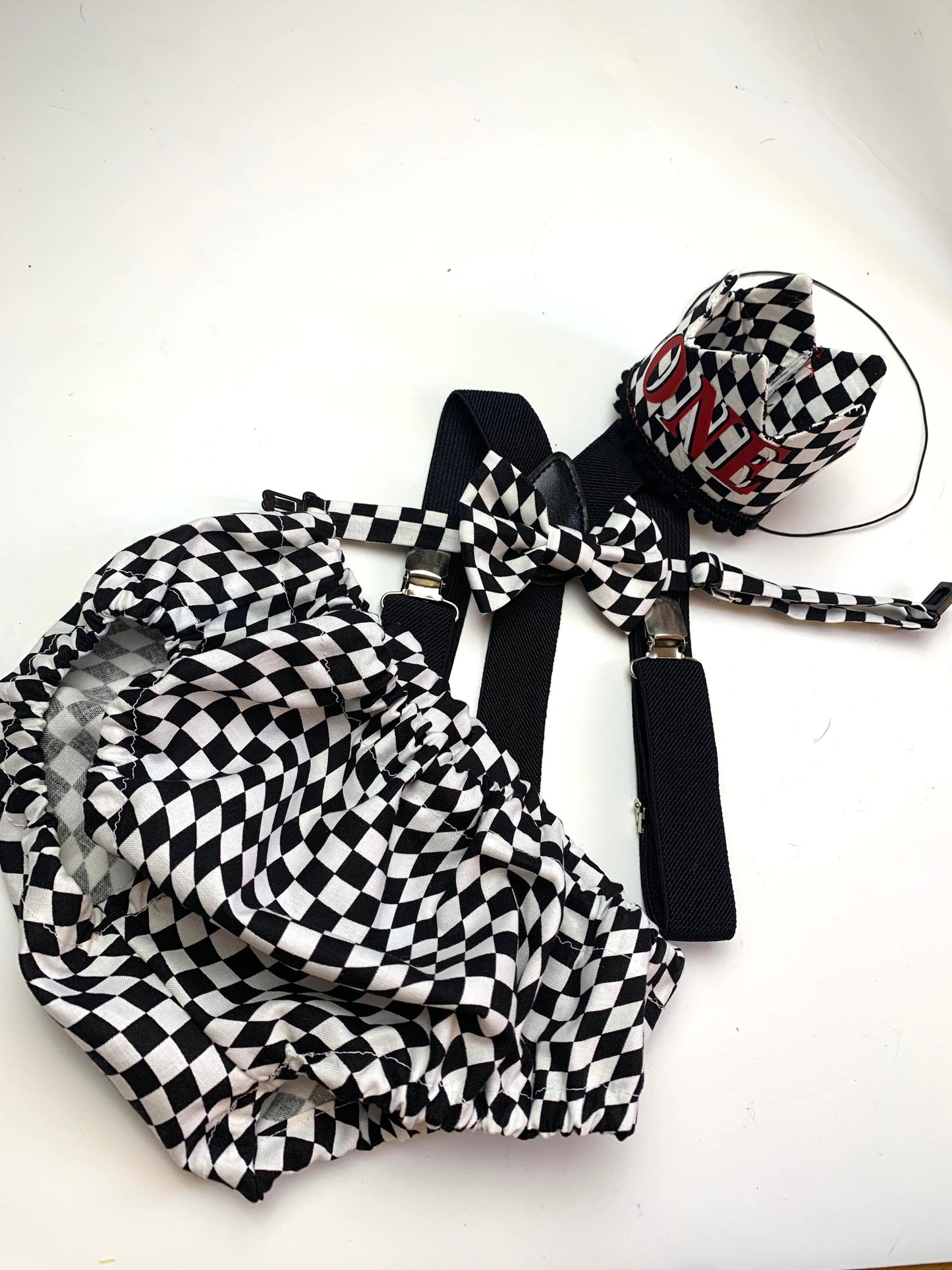 First Birthday Cake Smash Outfit Racing car Red Black yellow Car flames Diaper Cover bow Tie for Baby Boy racing cake smash