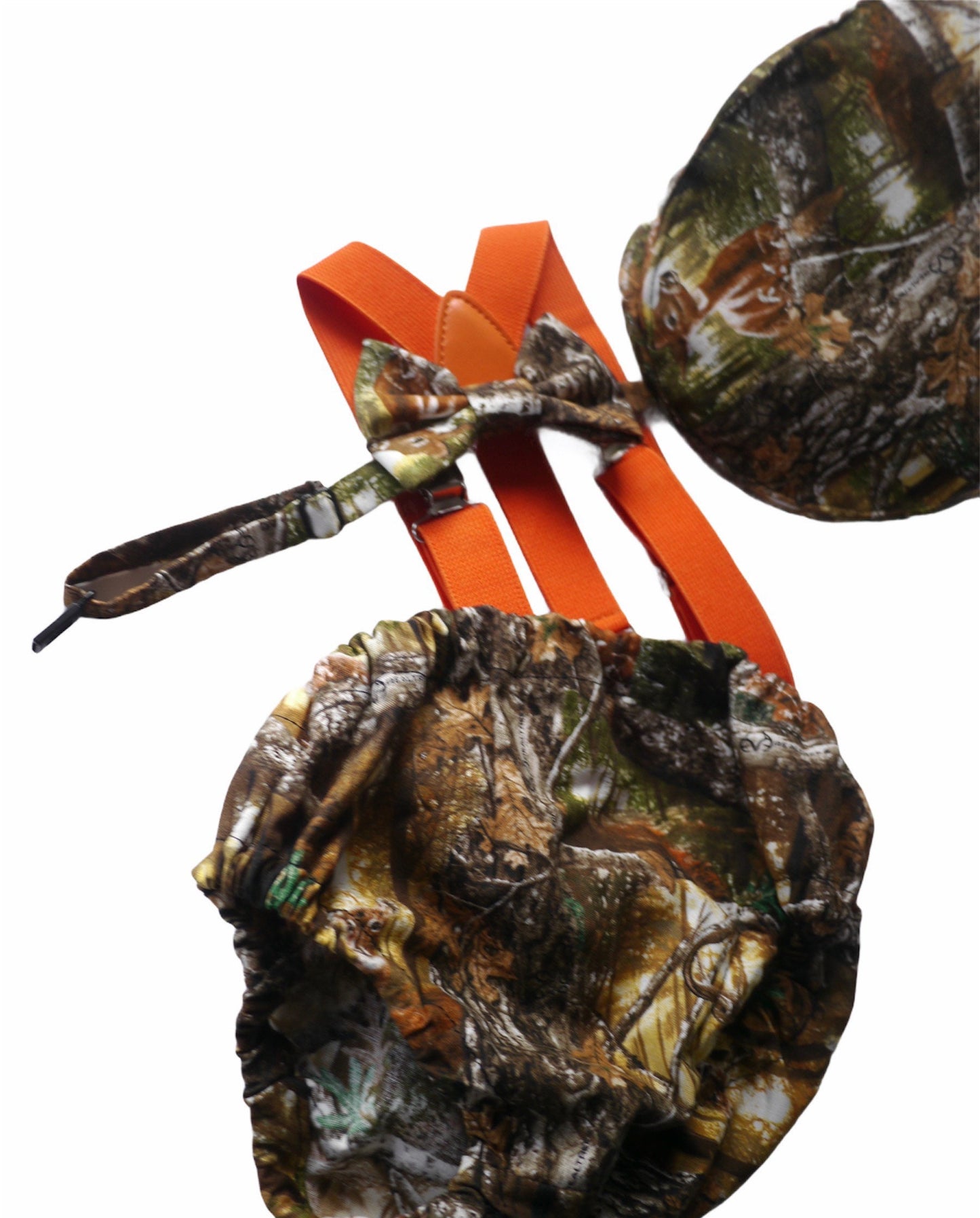 camo baby boy, camo cake smash outfit boy, camo diaper cover bow tie, camo 1st birthday outfit, boy 1st birthday outfit, camo suspenders