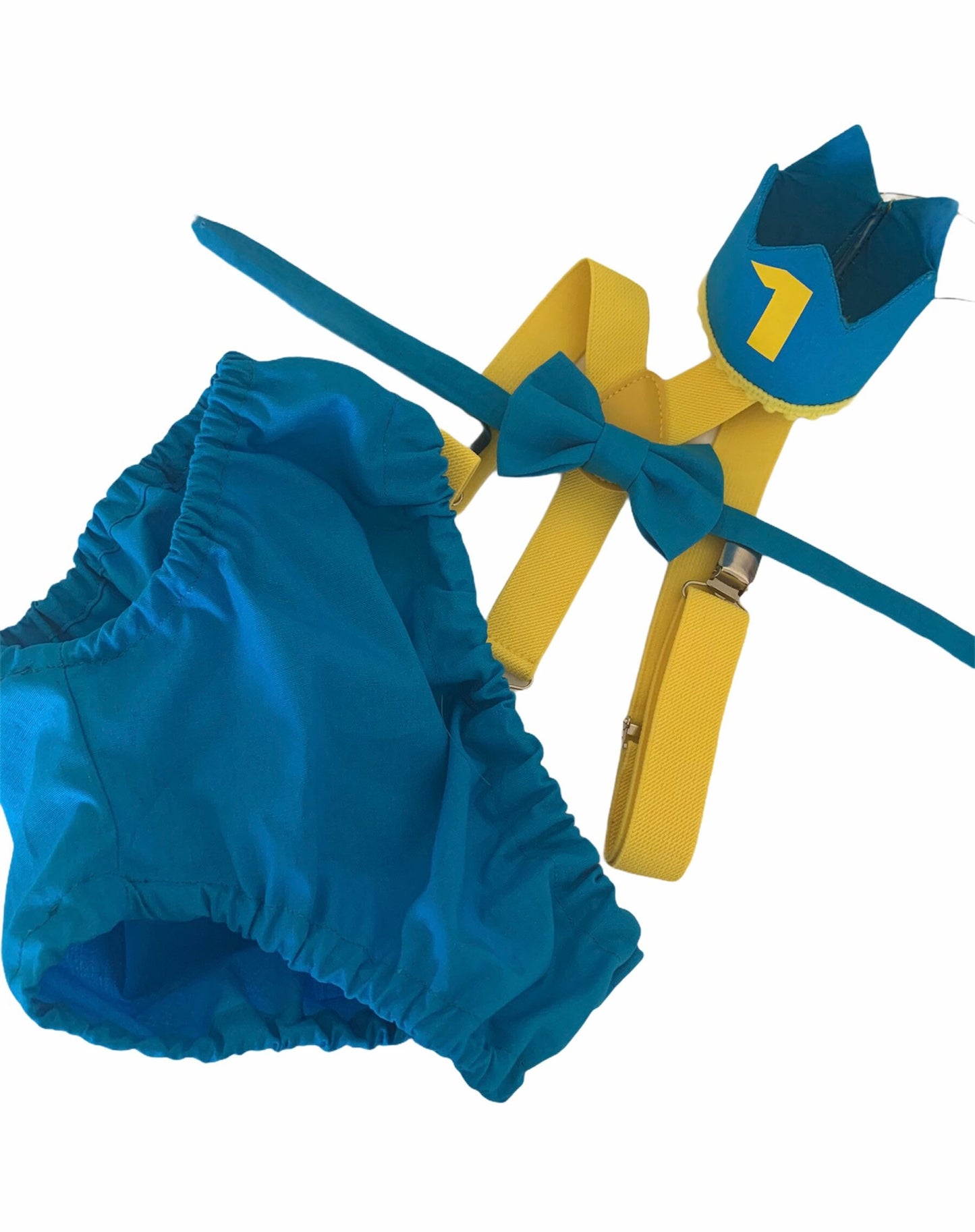 Cake Smash Outfit yellow Blue — Boys First Birthday Outfit yellow Blue — Baby Blue Bow Tie & Baby Blue Diaper Cover with yellow Suspenders