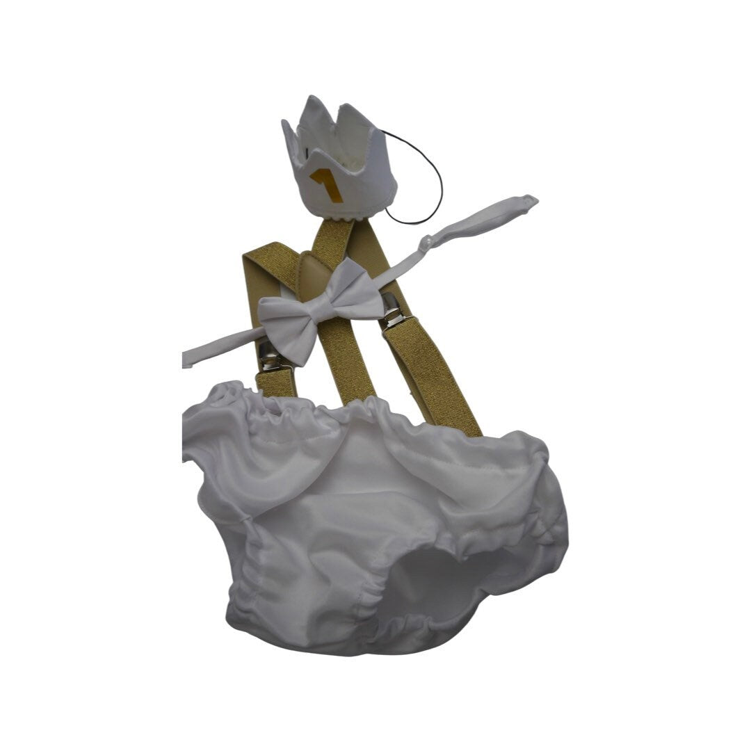 Boys white bowtie and bloomer set, boy, baby clothing, birthday, cake smash outfit, white cotton, bloomers, bloomer and bowtie