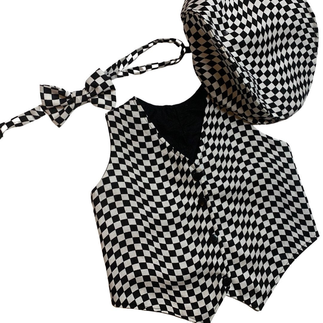 First Birthday Cake Smash Outfit Racing car Red Black white Car checkered Diaper Cover Tie for Baby Boy racing cake smash