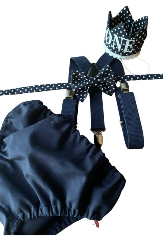 baby boy navy blue and blue themed cake smash outfit nappy diaper cover suspenders bow tie boy first birthday outfit 1st birthday