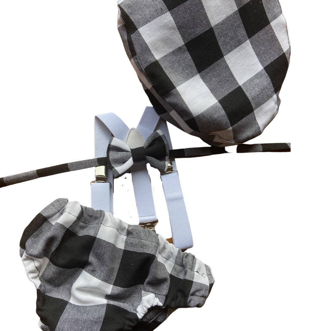 First Birthday Cake Smash Outfit Racing car White Black plaid racing Car checkered Diaper Cover bow Tie for Baby Boy racing cake smash