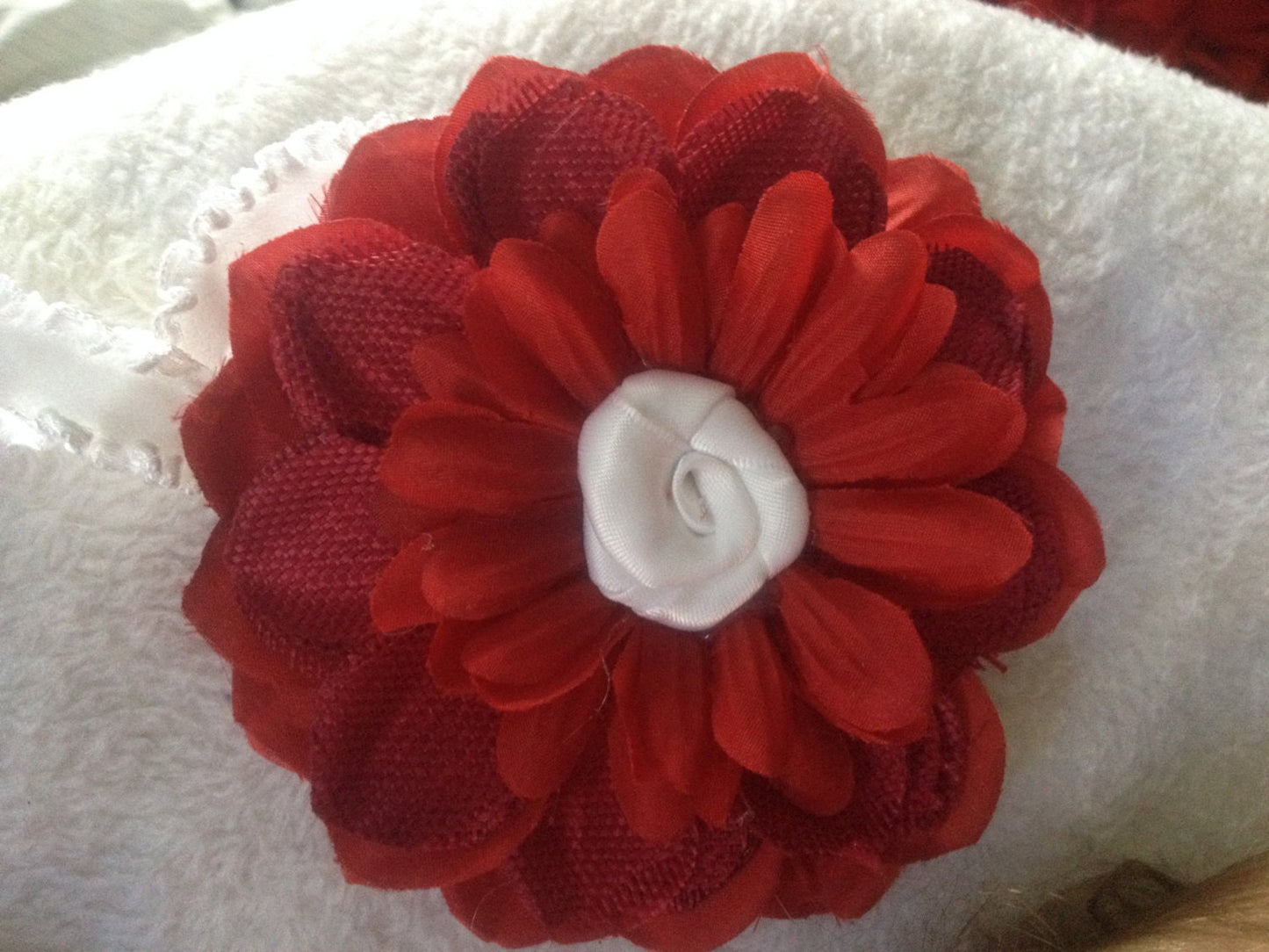 Red Christmas baby headband, rustic Christmas baby headband, red and white baby headband, fall baby headband, homey baby headband, flower