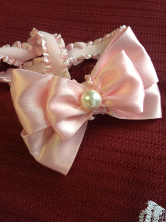 Triple bow baby headband, pink bow baby headband, Valentine baby headband, pink headband, pearl baby headband, newborn headband, photo baby